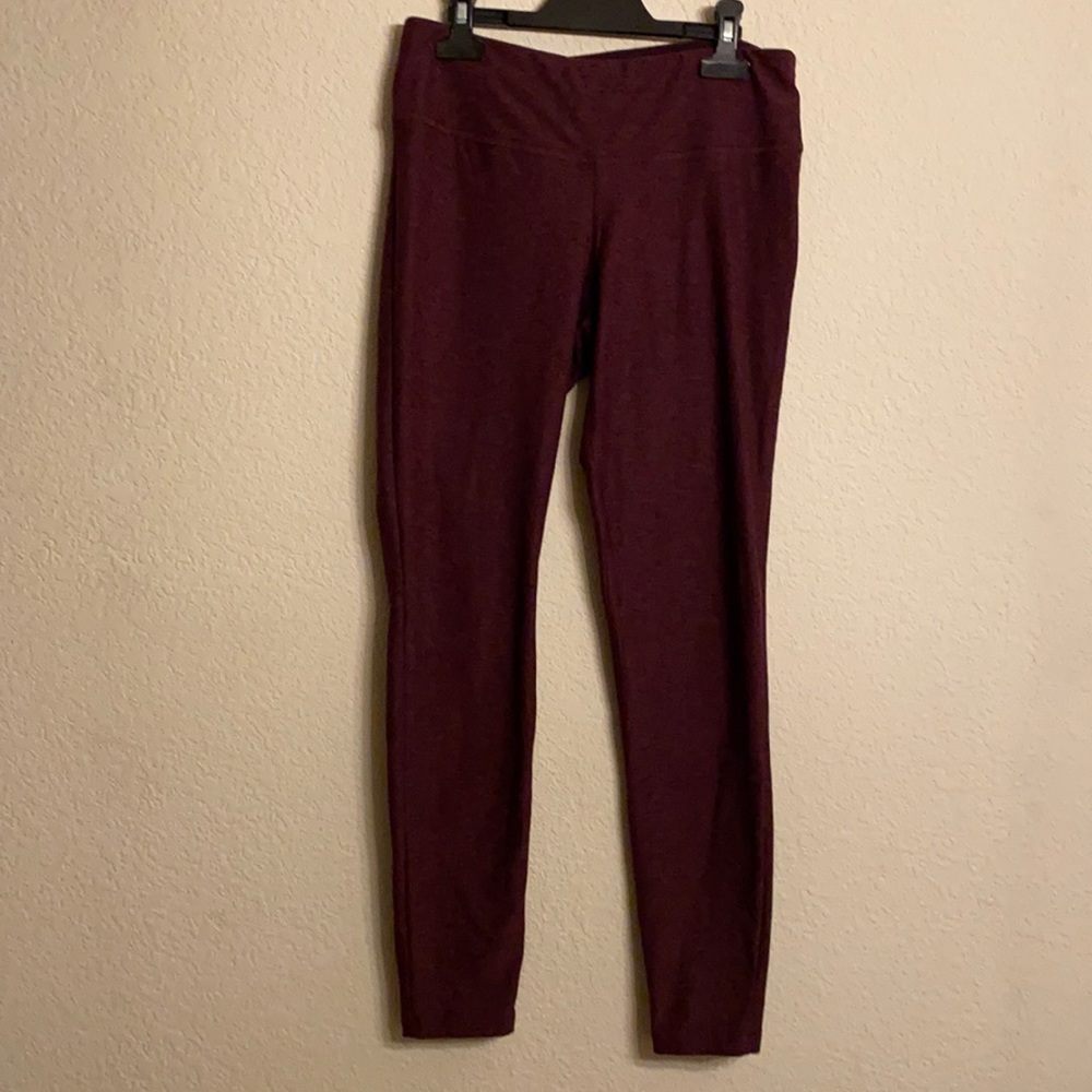 New Balance leggings ( dark burgundy)